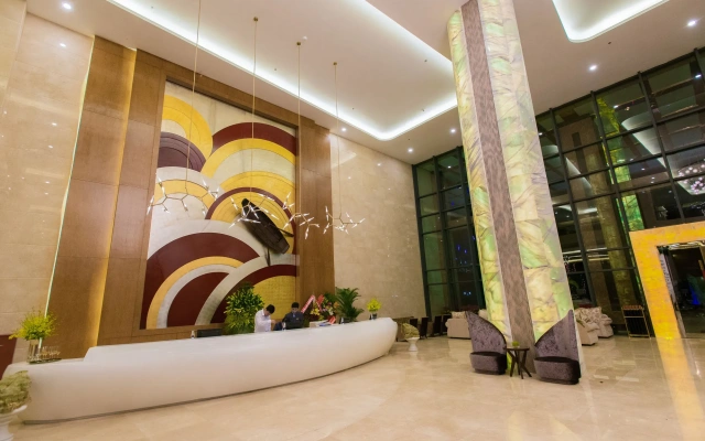 Muong Thanh Luxury Nha Trang Hotel