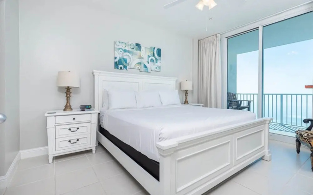 Lighthouse 711 2 Bedroom Condo, Gulf Shores