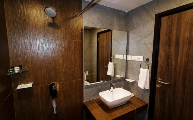 Incredible One Hotel