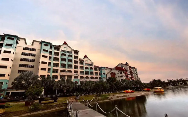 Marina Island Lumut Homestay by Goopro