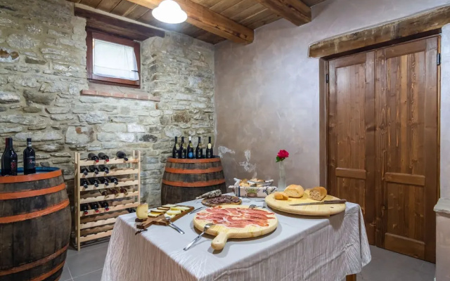 Tranquil Farmhouse in Sestino