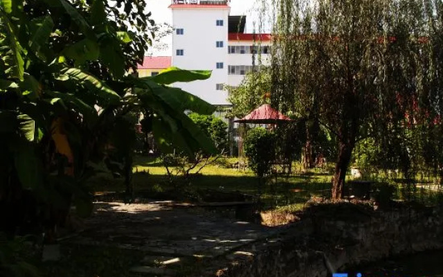 Ruili Lihua Hotel