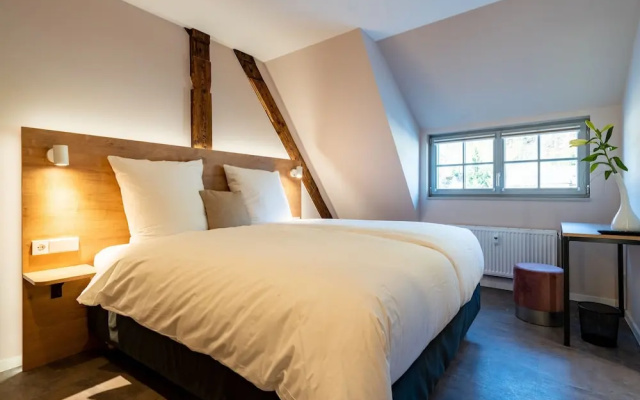 coucou Hotel