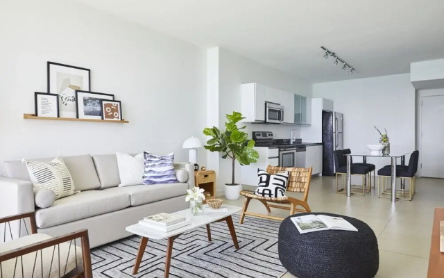 Monte Carlo Miami Beach Condo by Mare DAzur