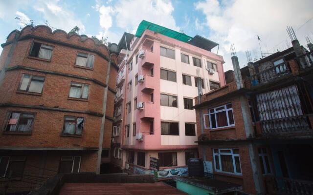 Отель Backyard Hotel Непал, Катманду - отзывы, цены и фото номеров - забронировать отель Backyard Hotel онлайн вид на фасад