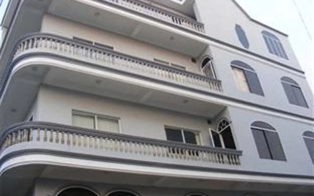 Sao Viet Hotel