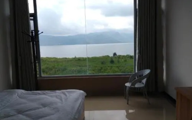 Fuxian Lake Delin Guesthouse
