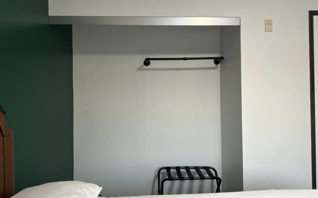 Le Bon Hotel Hollywood