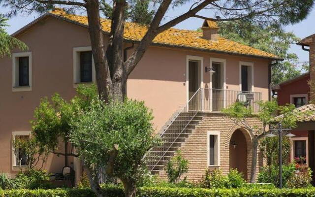 Отель Residence Il Casale Etrusco - Extranet Кастаньето-Кардуччи вид на фасад