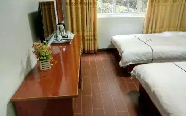 Jiange Tianen Hotel