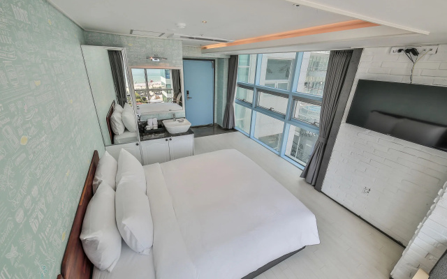 Elysia Boutique Hotel