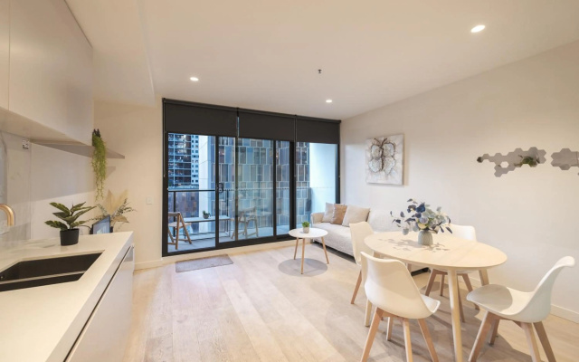New 1BR 1BA Apartment Central +wifi+ Balcony
