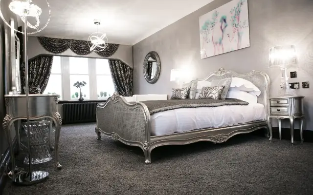 Windermere Suites