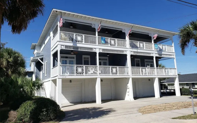 203 Butler Avenue by Tybee Vacation Rentals