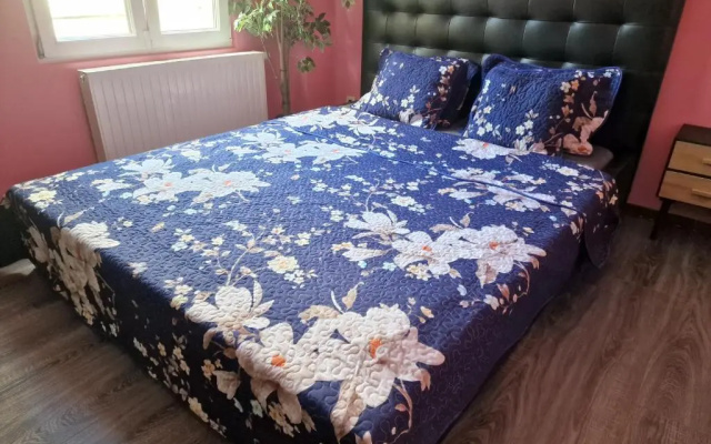 Right choice room