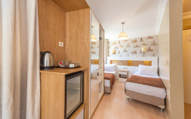 Taya Hatun Hotel
