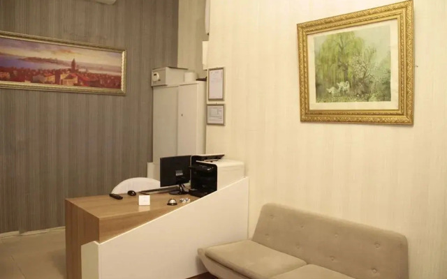 Serene Hotel