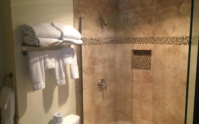 Candlestone Resort