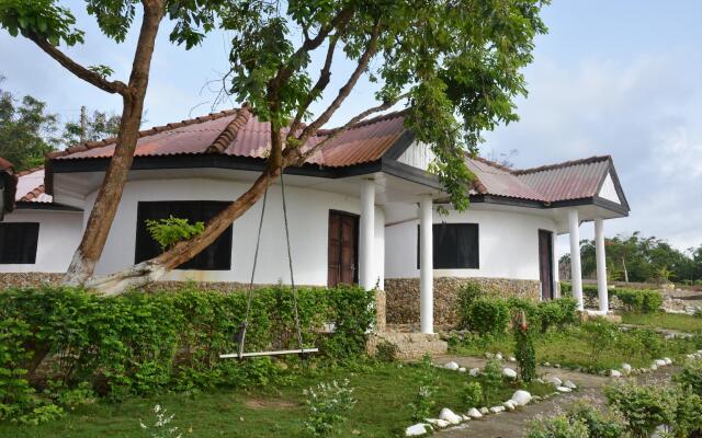 Отель Busua Paradiso Beach Resort вид на фасад