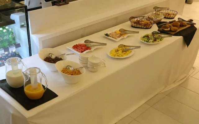 H Avenue Hotel Idae Shinchon