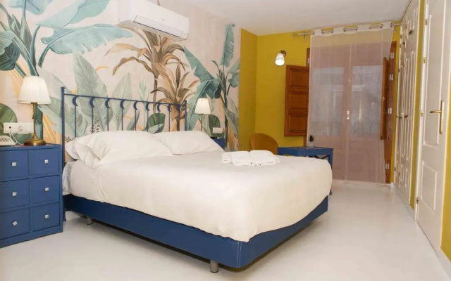 Hotel Almunia