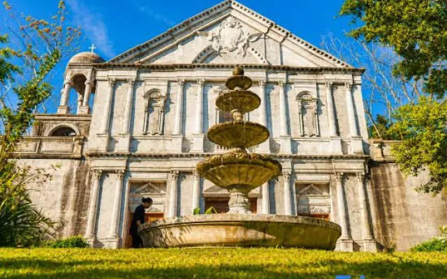 Lakeshore Villas at Club Balai Isabel