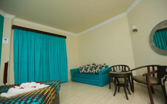 La Sirena Hotel Beach Resort