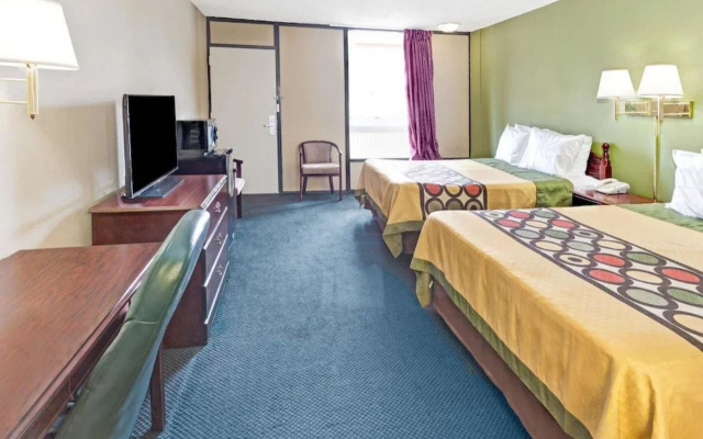 Super 8 by Wyndham Carrollton GA