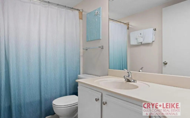 Windward Pointe 1003