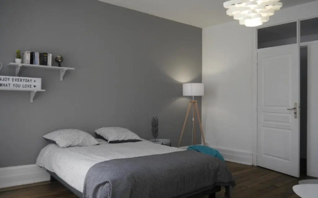 Appartement hypercentre Tarbes - 2 grandes chambres