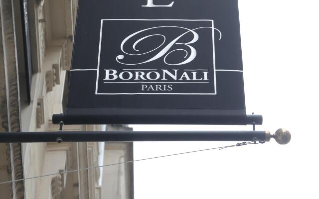 Hotel Boronali вид на фасад