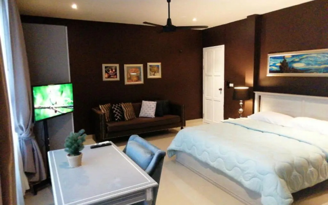 Klong Muang Beach Apartment