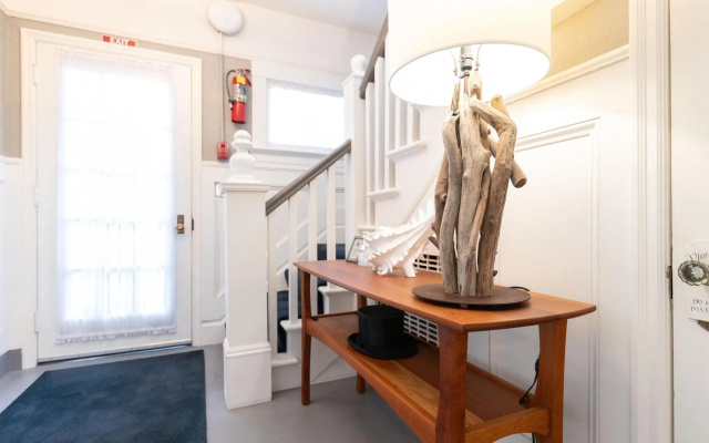 Nantucket Whale Inn