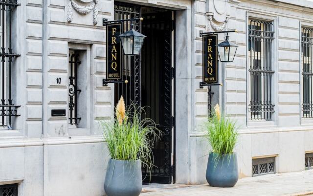 Hotel FRANQ вид на фасад