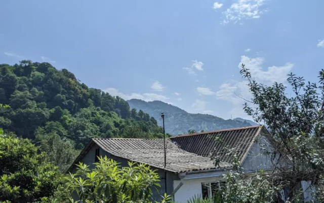 Simona Guest House