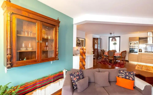 Missafir Flat With Terrace Near Istiklal Street