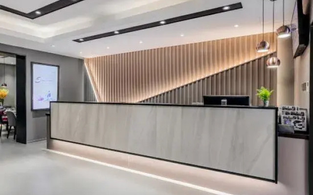 Homeinn Selected Hotel (Beijing Lize Business District Xiju Subway Station)