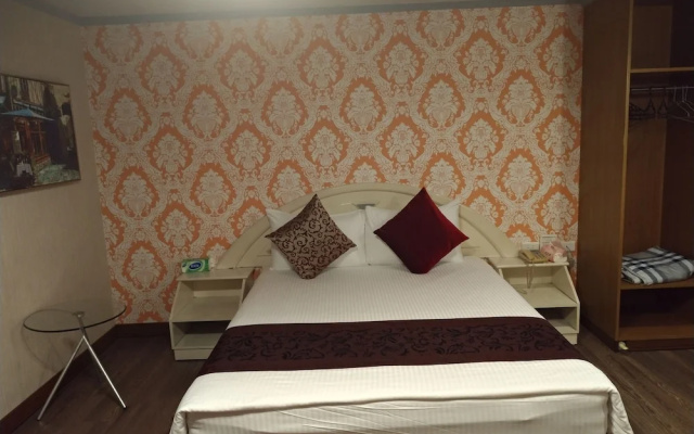 Guan Lun Hotel