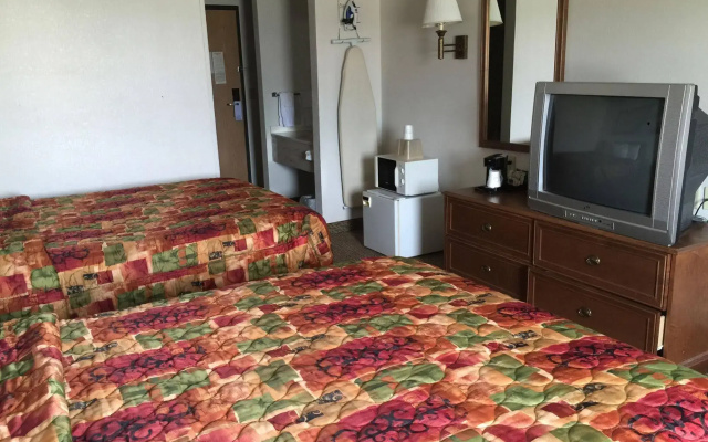 Super 8 by Wyndham Shenandoah