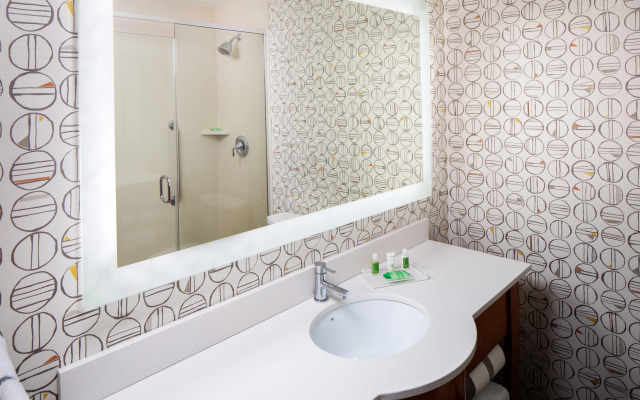 Holiday Inn Charlottesville-Monticello by IHG