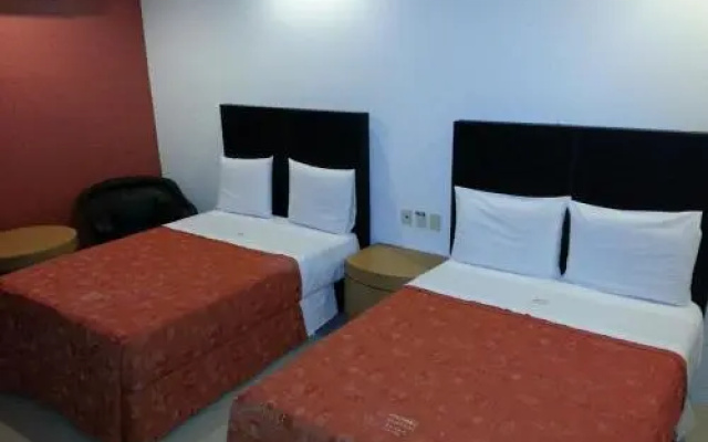 Royal Auto hotel
