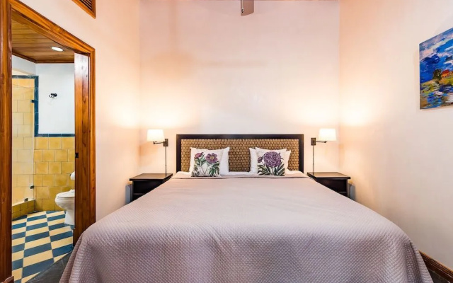 Courtyard Villa 7