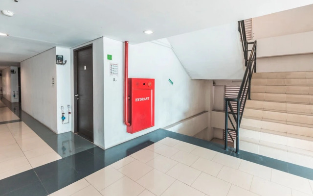 The Habitat by OYO Rooms