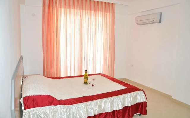 HYT Apart 2 Bedrooms 1 by DreamofHoliday