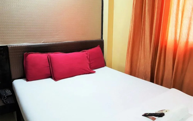 Hexa Golden Stay