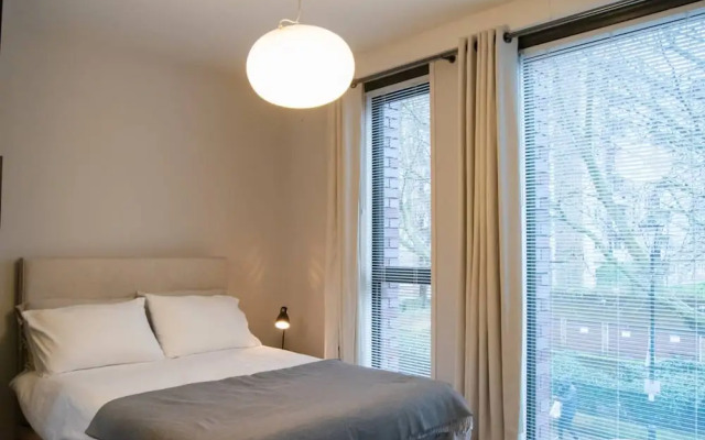 Artistic 1 Bedroom Flat in Central London