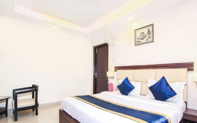 OYO 2032 Hotel Exotica