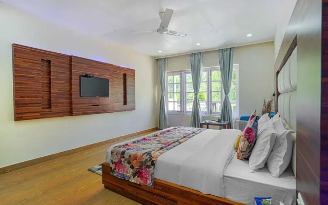 Pax Hotel Rock Villa