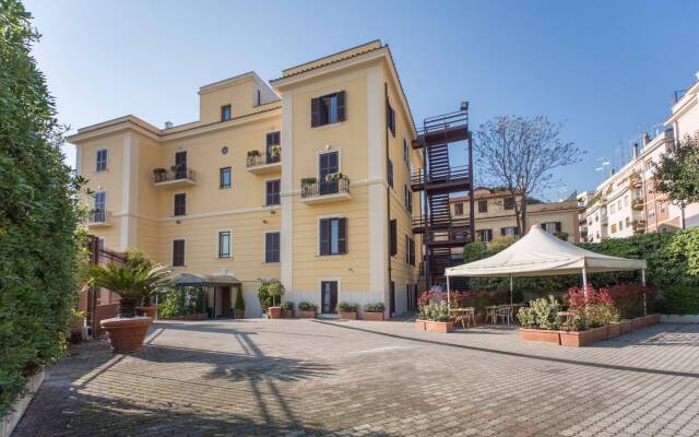 Romoli Hotel вид на фасад