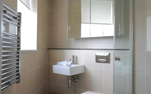 Holiday Inn Manchester-Media City UK by IHG